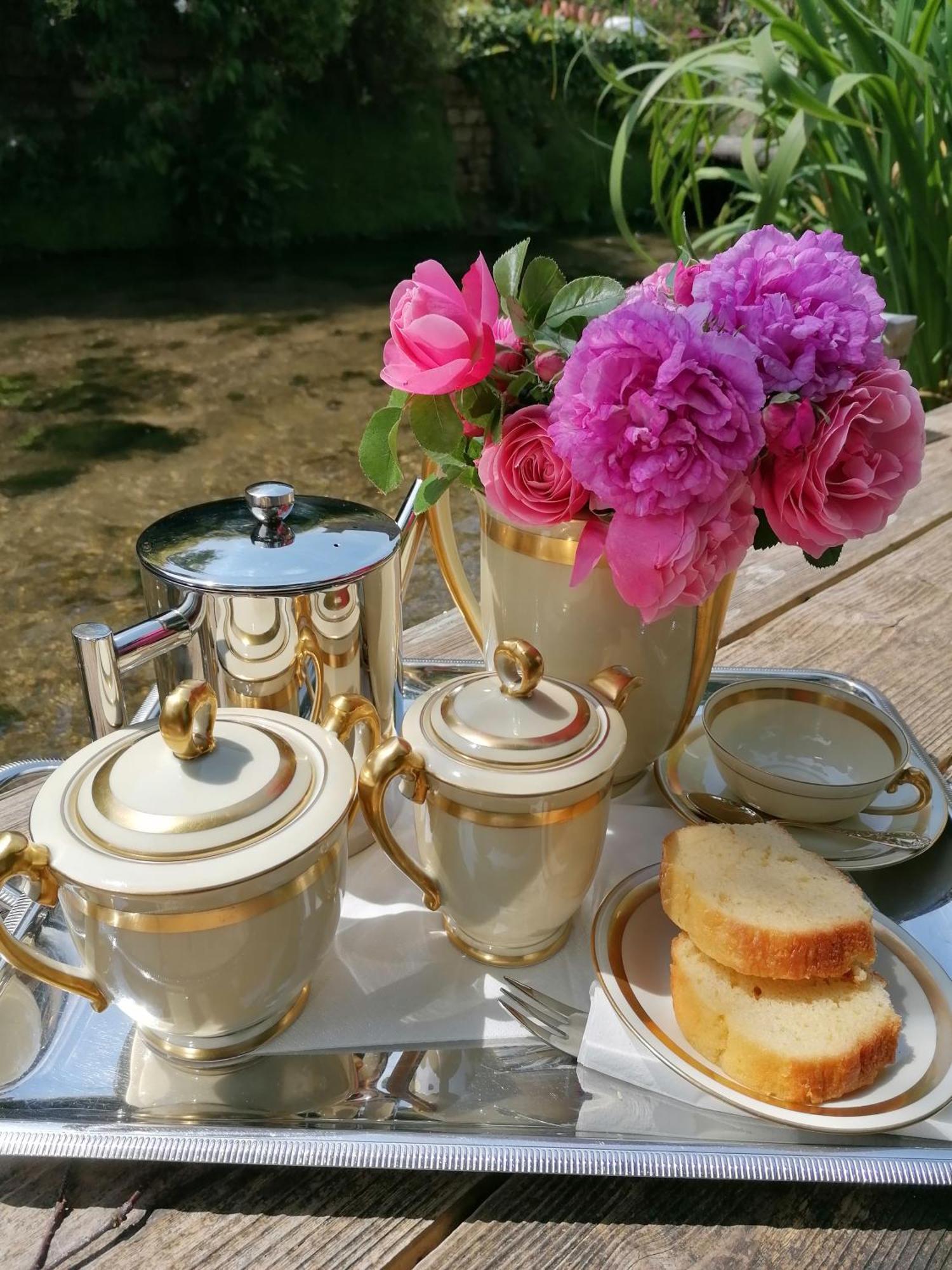 La Malposte Bed & Breakfast Reviers Exterior photo